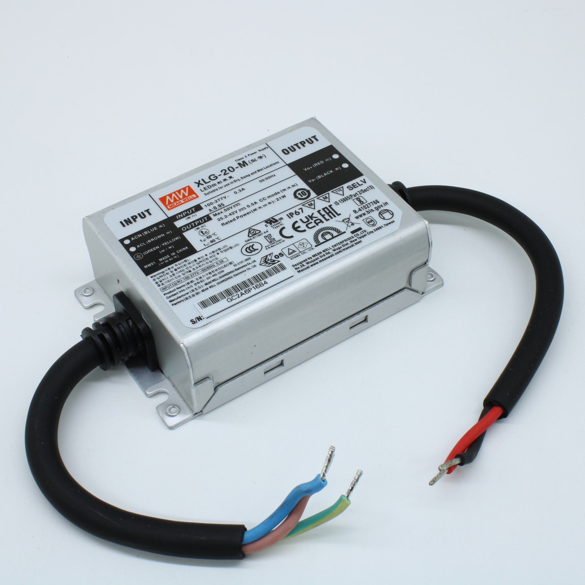 XLG-20-M - AC-DC, 21Вт, стабилизатор тока, IP67, вход 90…305В AC, 47…63Гц, ККМ, выход 500мА/25.2…42В, изоляция 3750В AC, в кожухе 95х63х30мм, -40…+80°С (корпус)