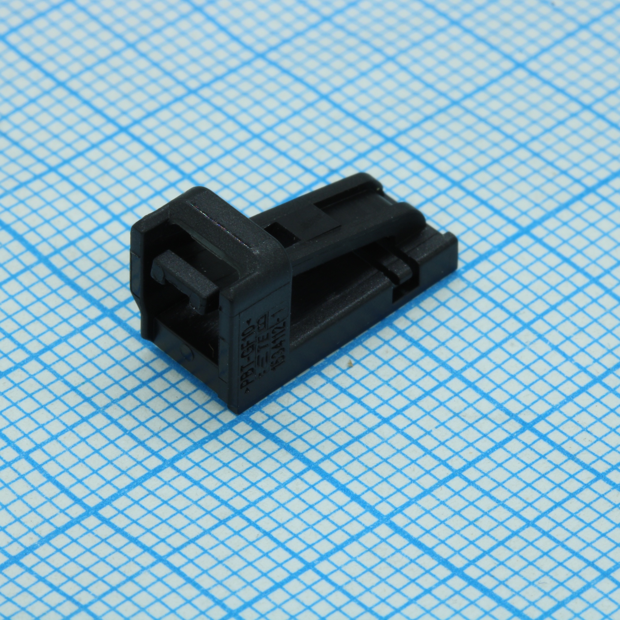 1534112-1 - Замок вторичный с гарантией положения 2 положения черный