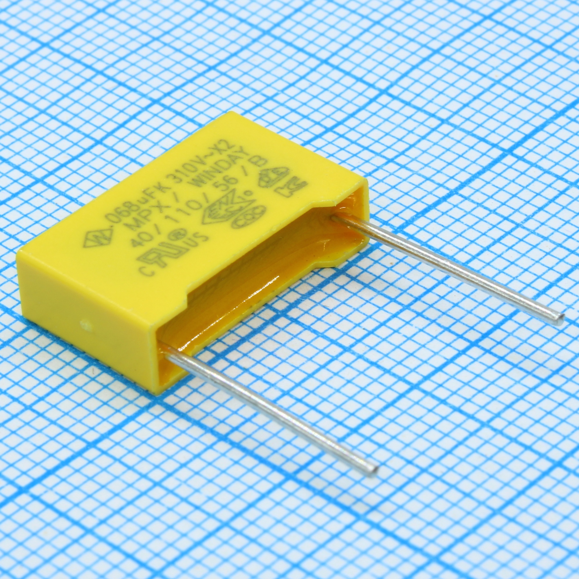 SMXVH683KD1XXAB1515 - Пленочный конденсатор X2, 310VAC, 0.068мкФ ± 10%, размер 18 х 5 х 11 мм, Р=15 мм, +110°C
