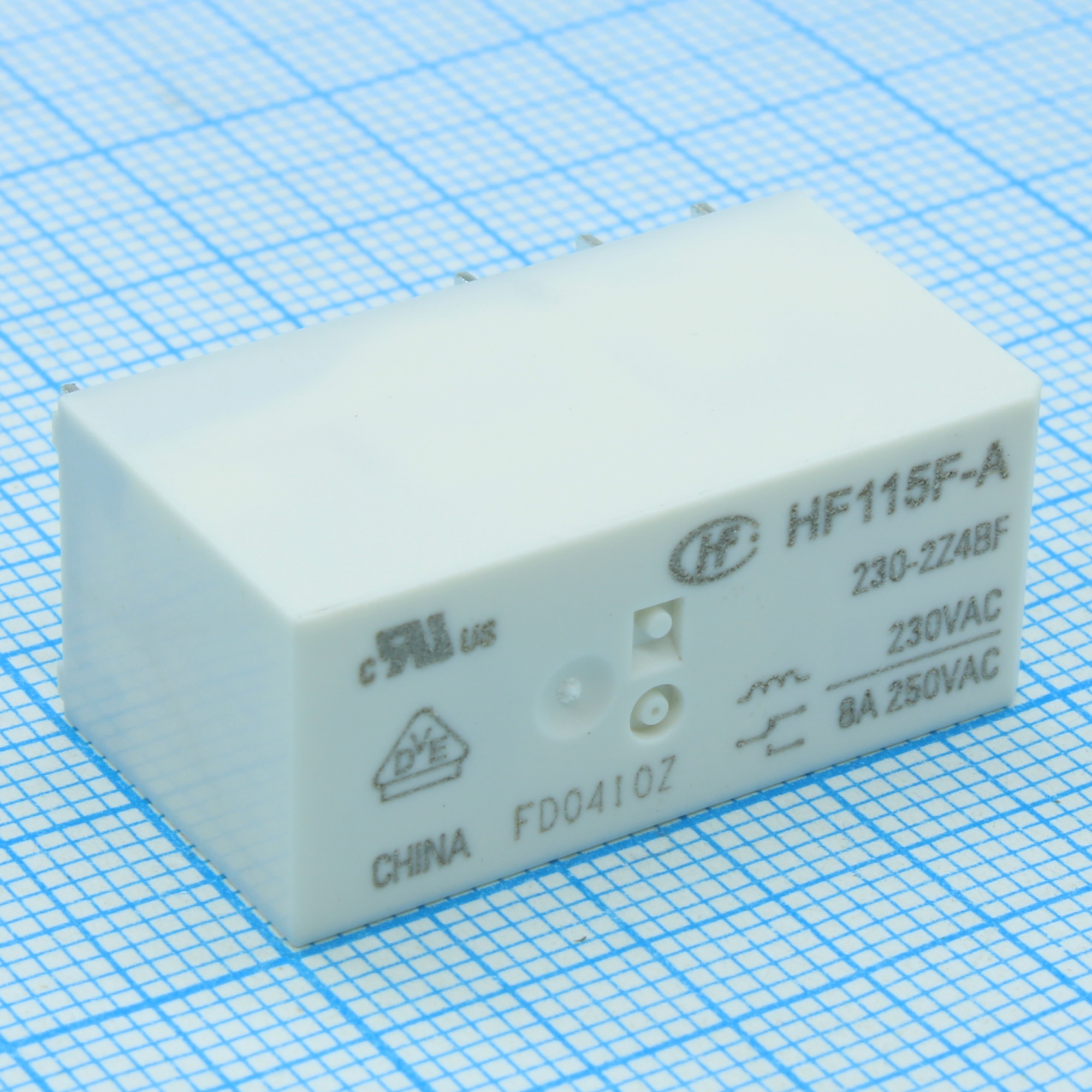 HF115F-A/230-2Z4BF - Реле силовое, 8 А, 230 VAC, DPDT