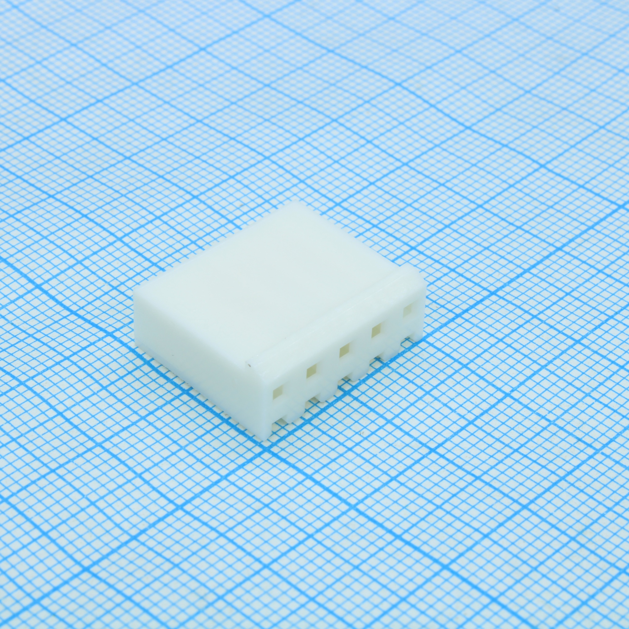 640250-5 - Кожух разъема  RCP 5 контакт(ов) 3.96мм обжим кабеля автомобильного применения