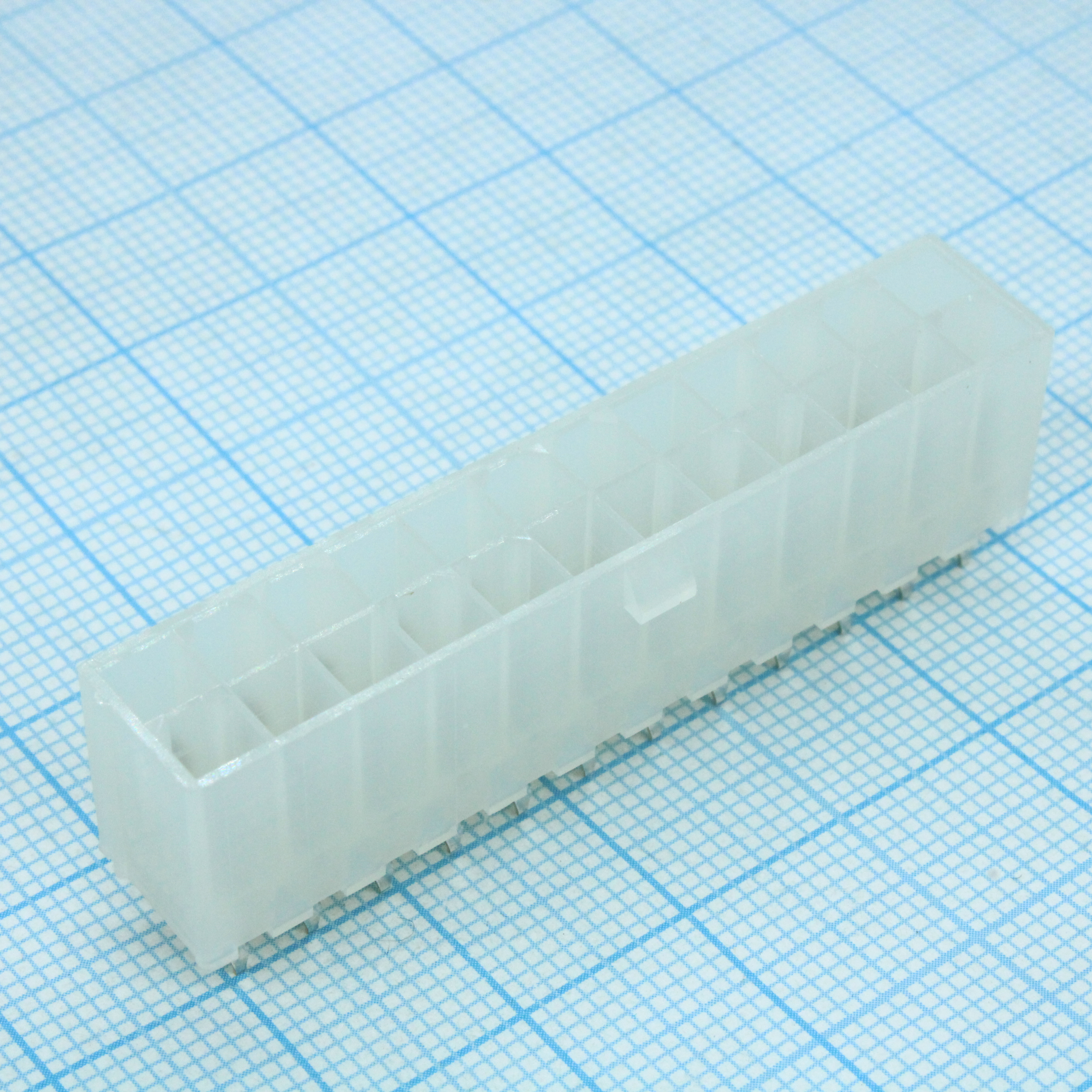 39281243 - Разъем провод<-->плата, 24 контактов, Штыревой Разъем 4.2 мм, монтаж в отверстие лоток