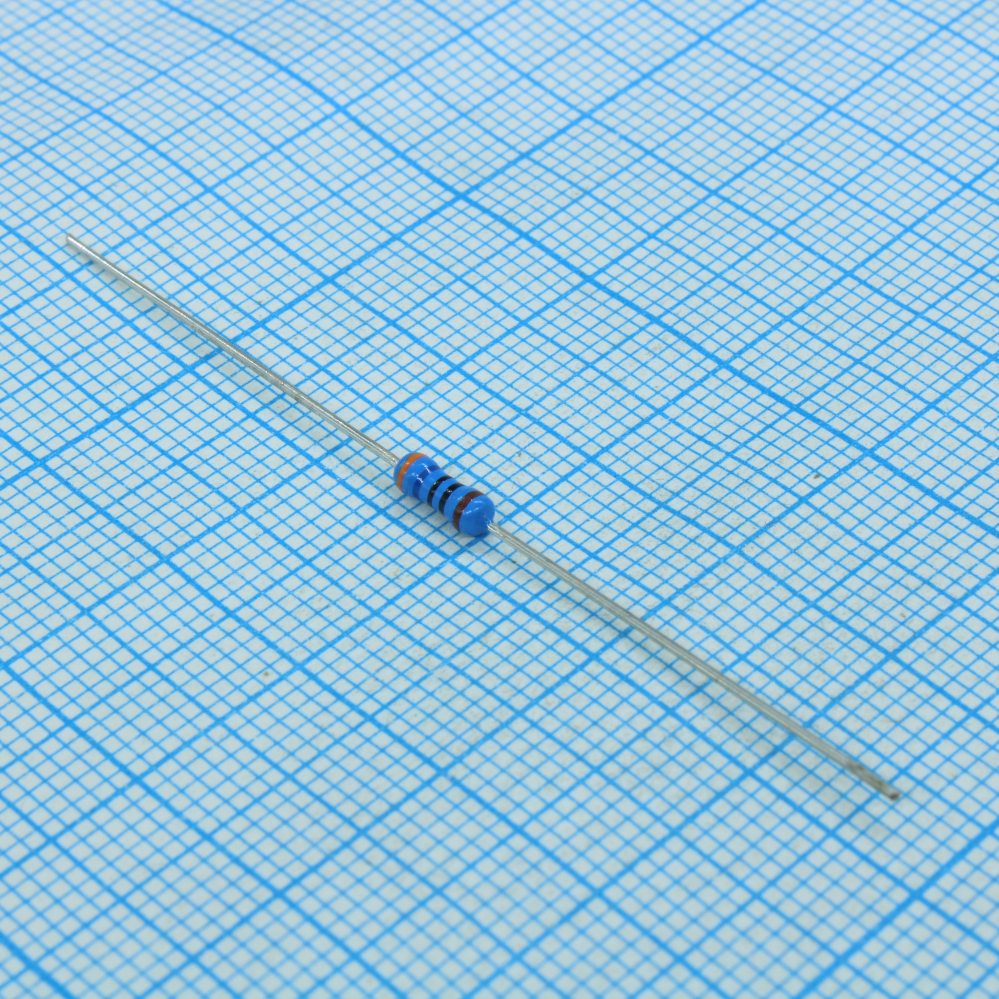 MFR025FTB-360R - Резистор металлопленочный 360Ом ±1% 0.25Вт(1/4Вт) конформное покрытие аксиальный лента в коробке