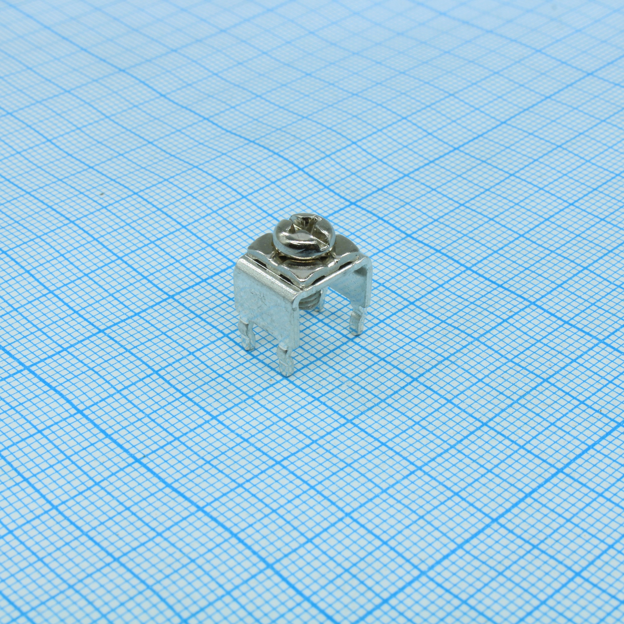 K13-00A(H) - Клемма ножевая К13 М4х7