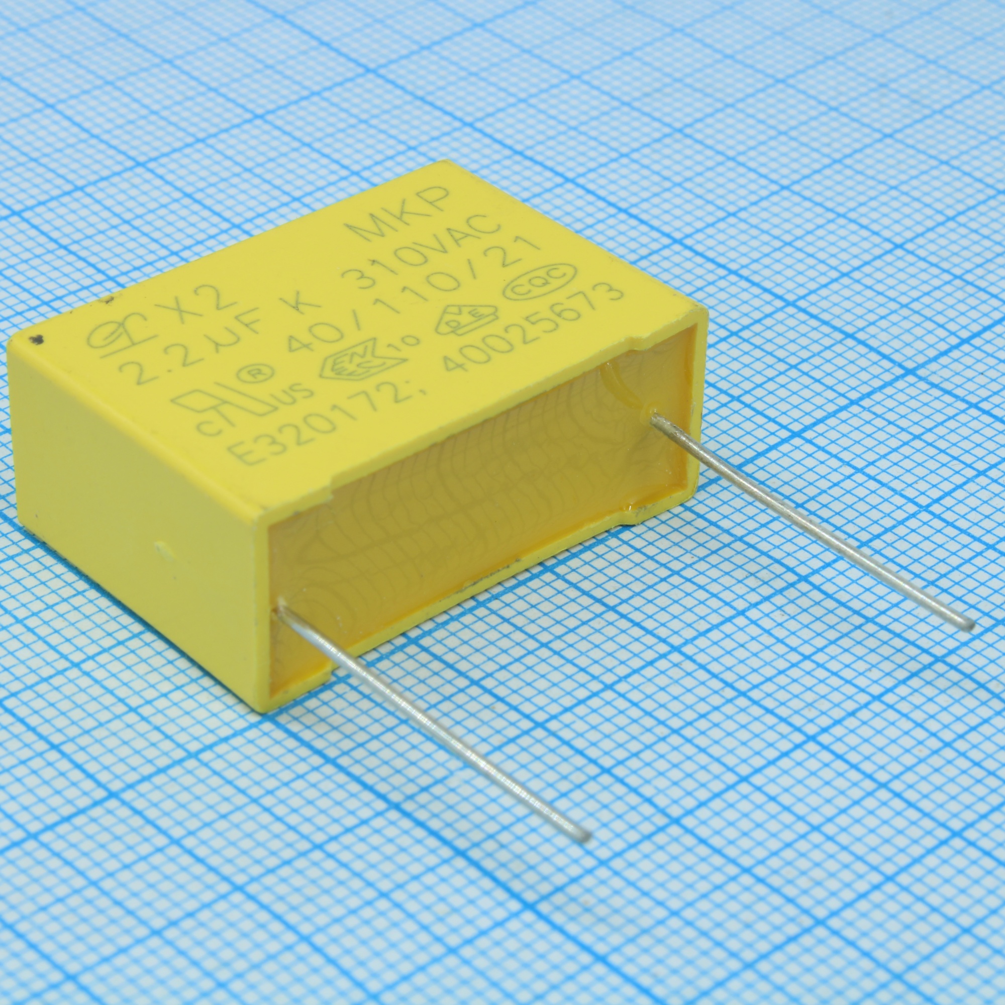L-KLS10-X2-225K310-P27.5 - Конденсатор помехоподавляющий X2  2.2мкФ 310В переменного тока радиальный шаг 27.5мм