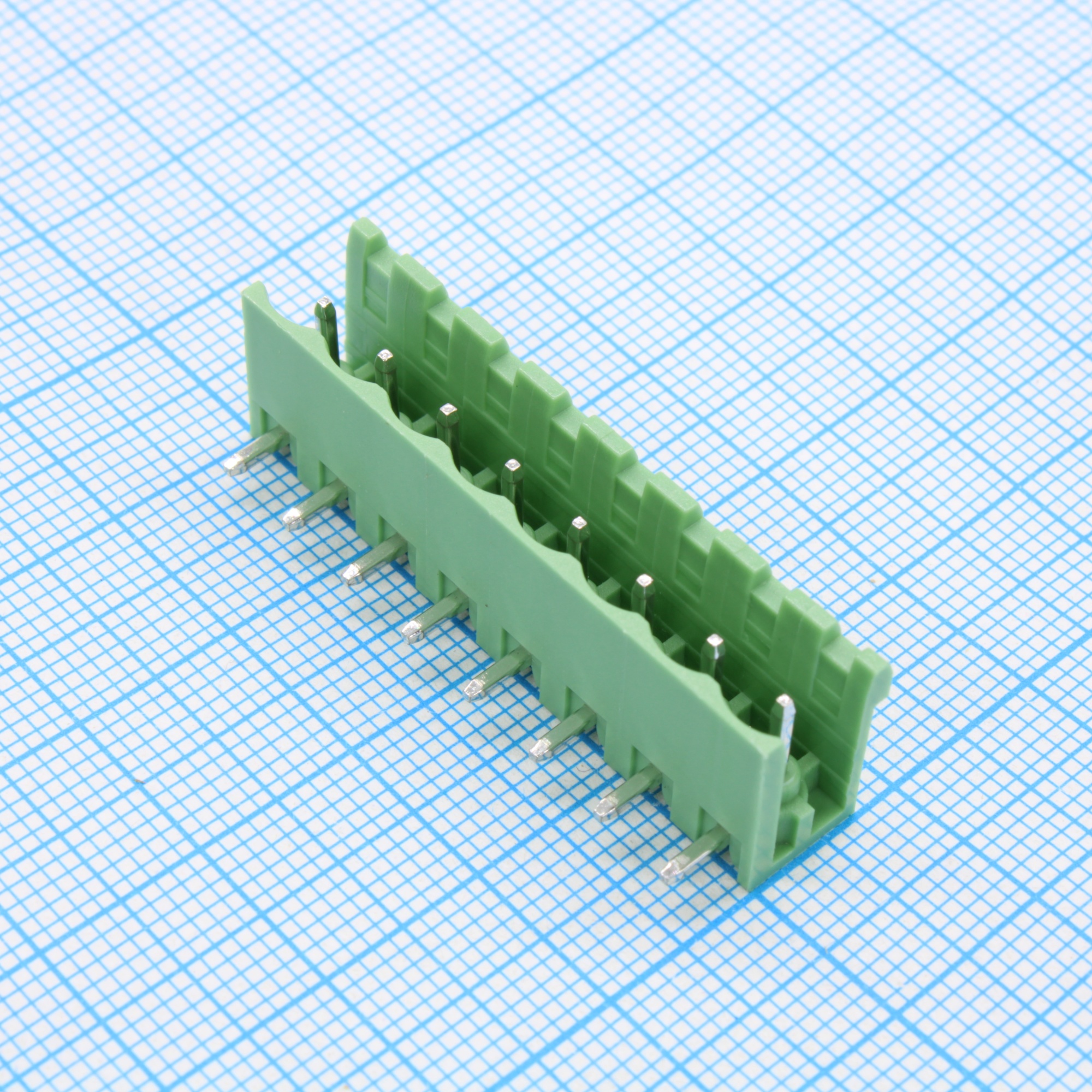 2EGTR-5.0-08P-14-100 - Разъемный клеммный блок на плату, 8 контактов. Серия 2EGTR-5.0