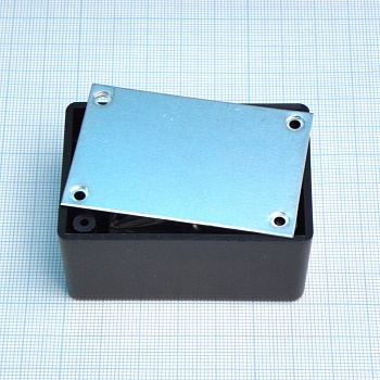 G1031BA - Корпус из высокопрочного пластика с алюминевой крышкой