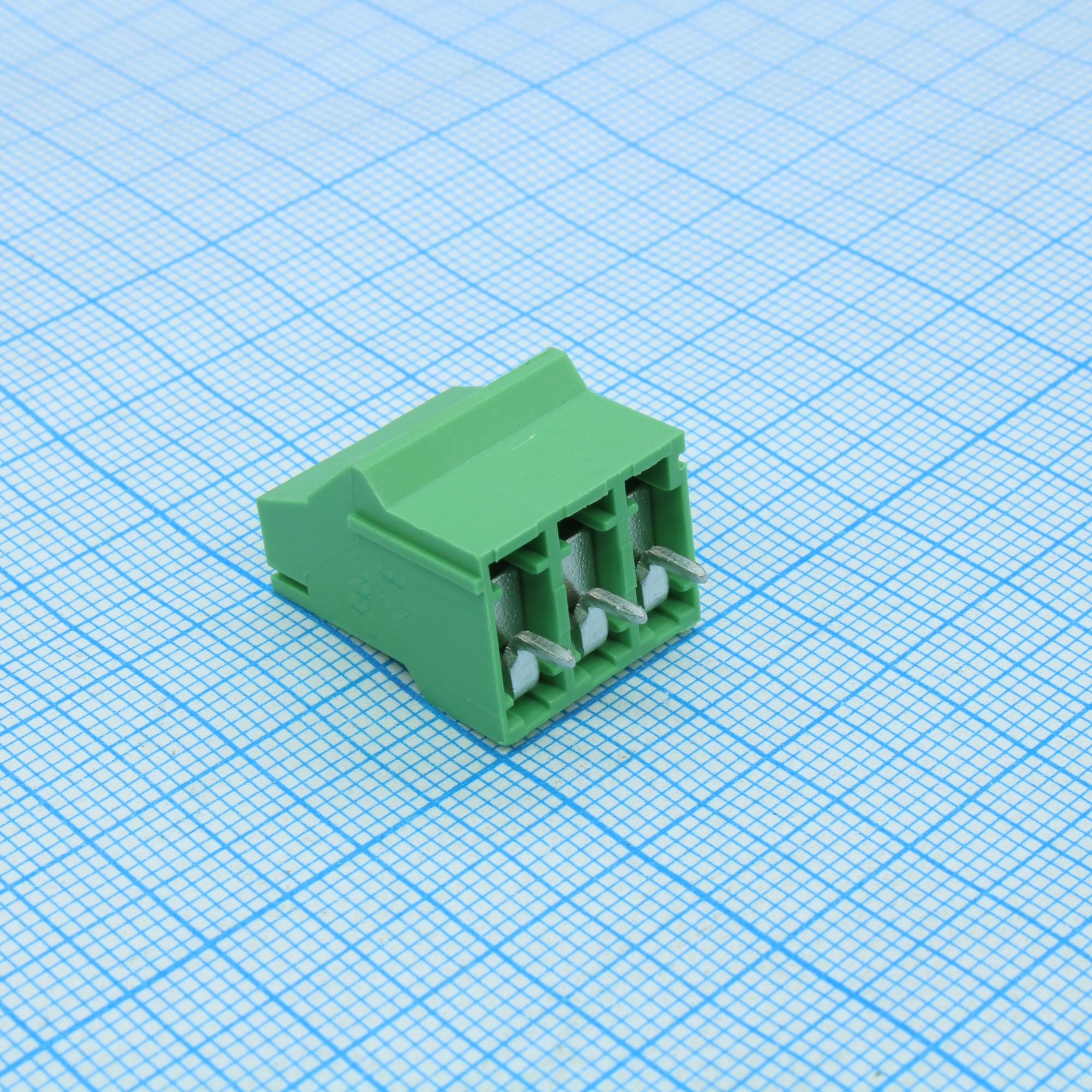 DG504-5.08-03P-14-00A(H) - Барьерный клеммный блок 3 контакта. Серия DG504-5.08