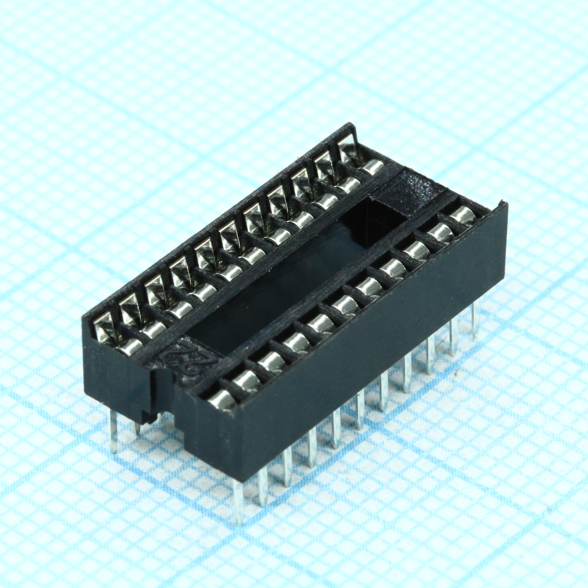 ICSS-22 (1.78mm) - DIP-панель под микросхему 22pin, шаг 1.778мм, ширина 10.16мм